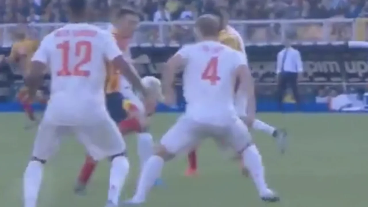 VIDEO: De Ligt veroorzaakt opnieuw penalty met handsbal