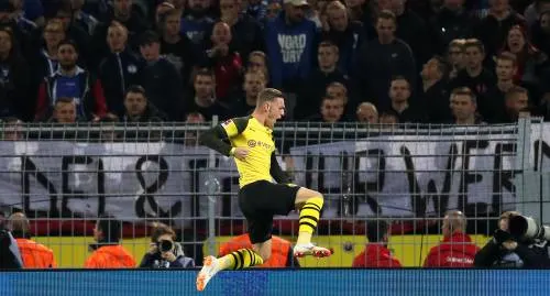 Dortmund loopt na monsterscore in op Bayern