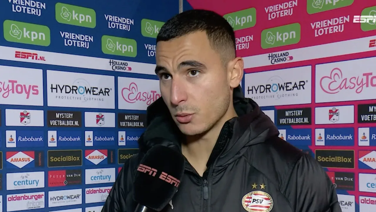 El Ghazi: ‘Dit is PSV-onwaardig, iedereen moet in de spiegel kijken’