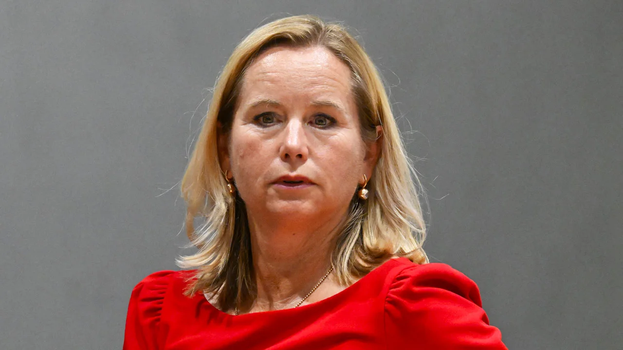 Kabinet wil opvang afgewezen asielzoekers in Oeganda verkennen