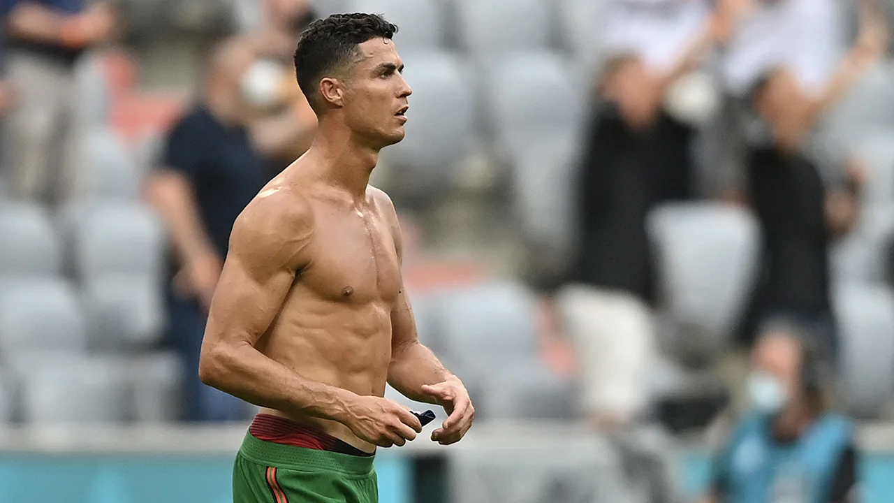 Juve-middenvelder onthult dieet Ronaldo: 'En geen Coca-Cola natuurlijk'