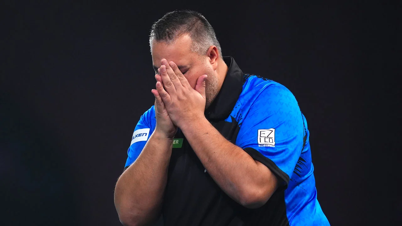 Thriller in Ally Pally: Jermaine Wattimena verliest nipt van Gary Anderson op WK darts