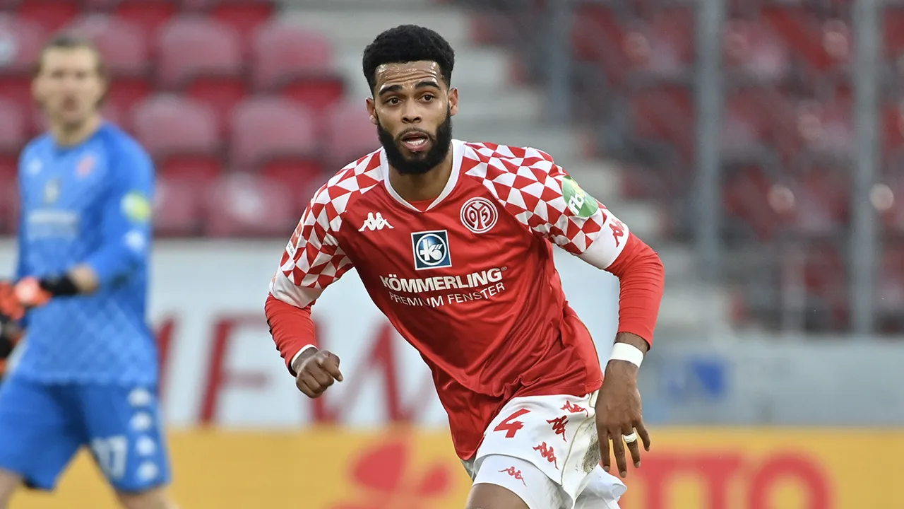 'St. Juste hoorde niets van De Boer en kreeg slechte nieuws via journalist'