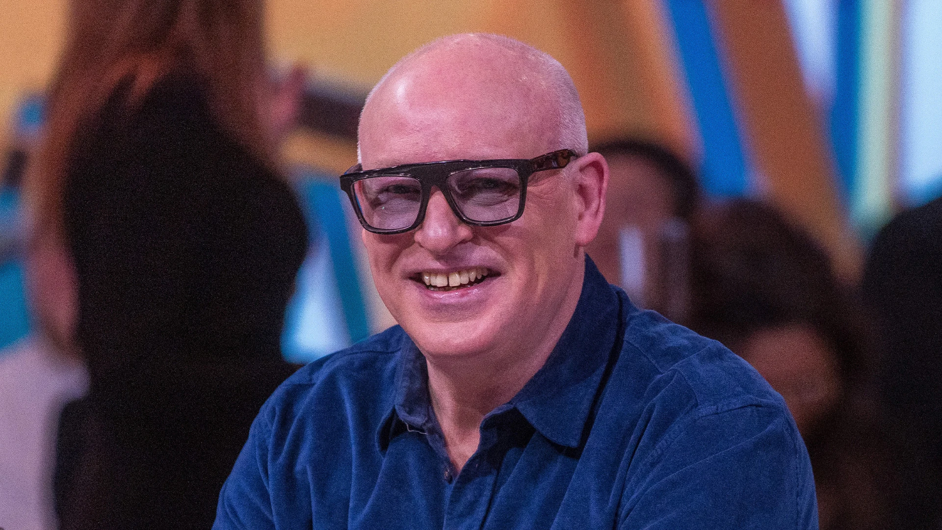 René van der Gijp na afwezigheid weer terug aan tafel Vandaag Inside