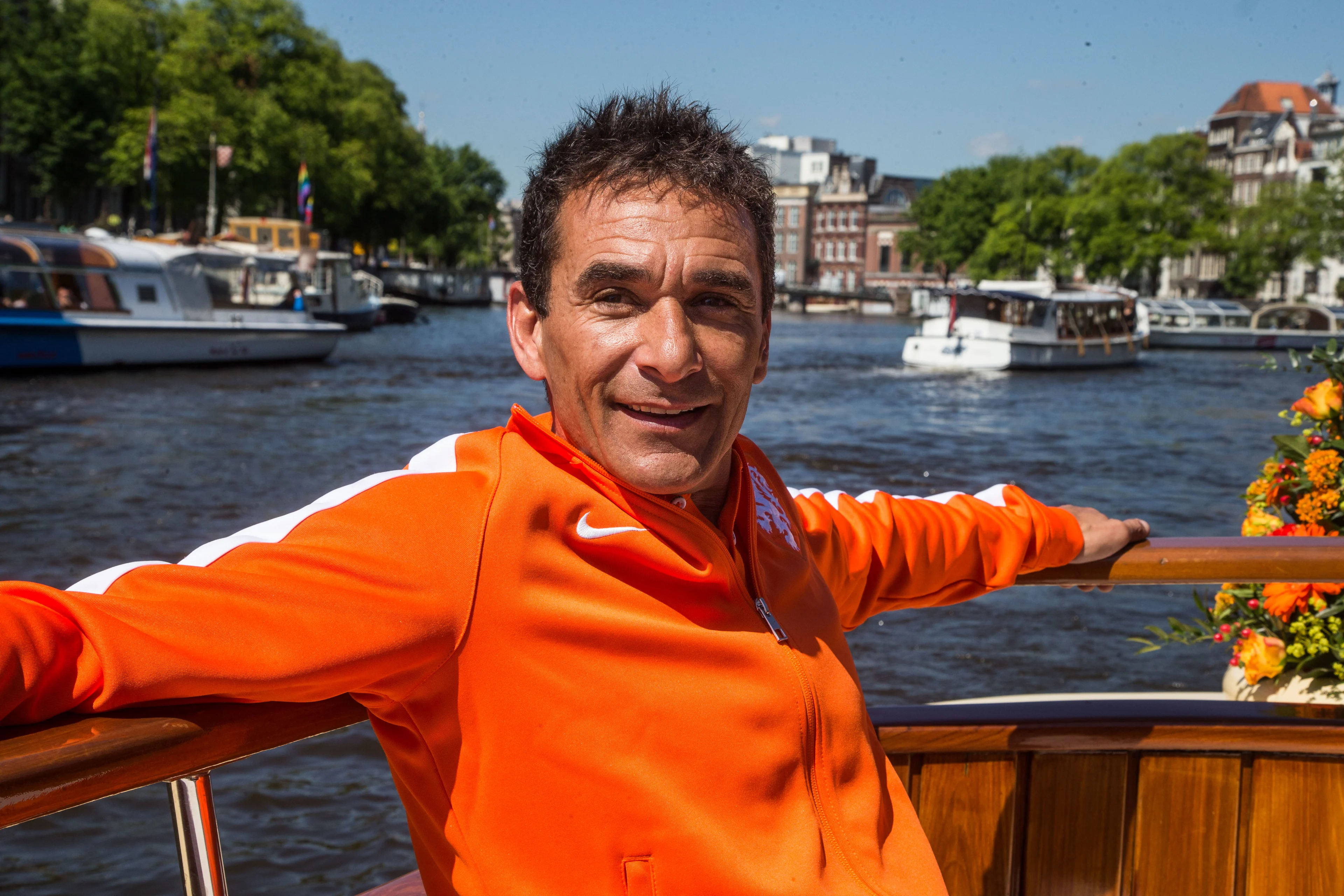 Gerald Vanenburg keert terug bij Ajax