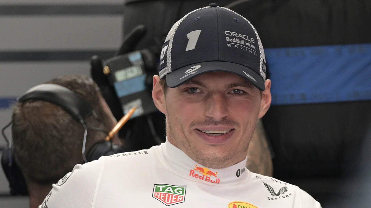 Max Verstappen blijft McLaren-coureurs voor in kwalificatie GP Singapore