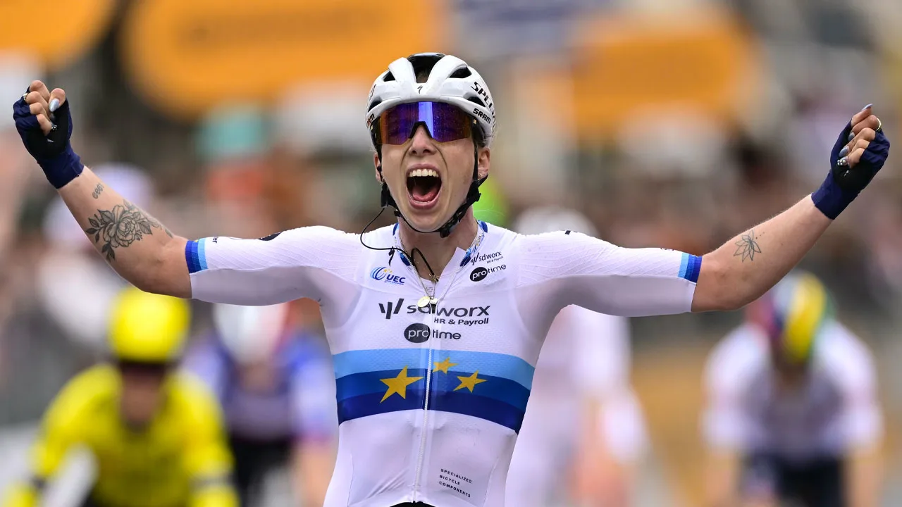 Lorena Wiebes klopt Marianne Vos en wint Milaan-Sanremo