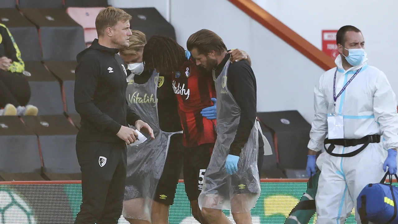 Bournemouth bezorgd om blessure Aké