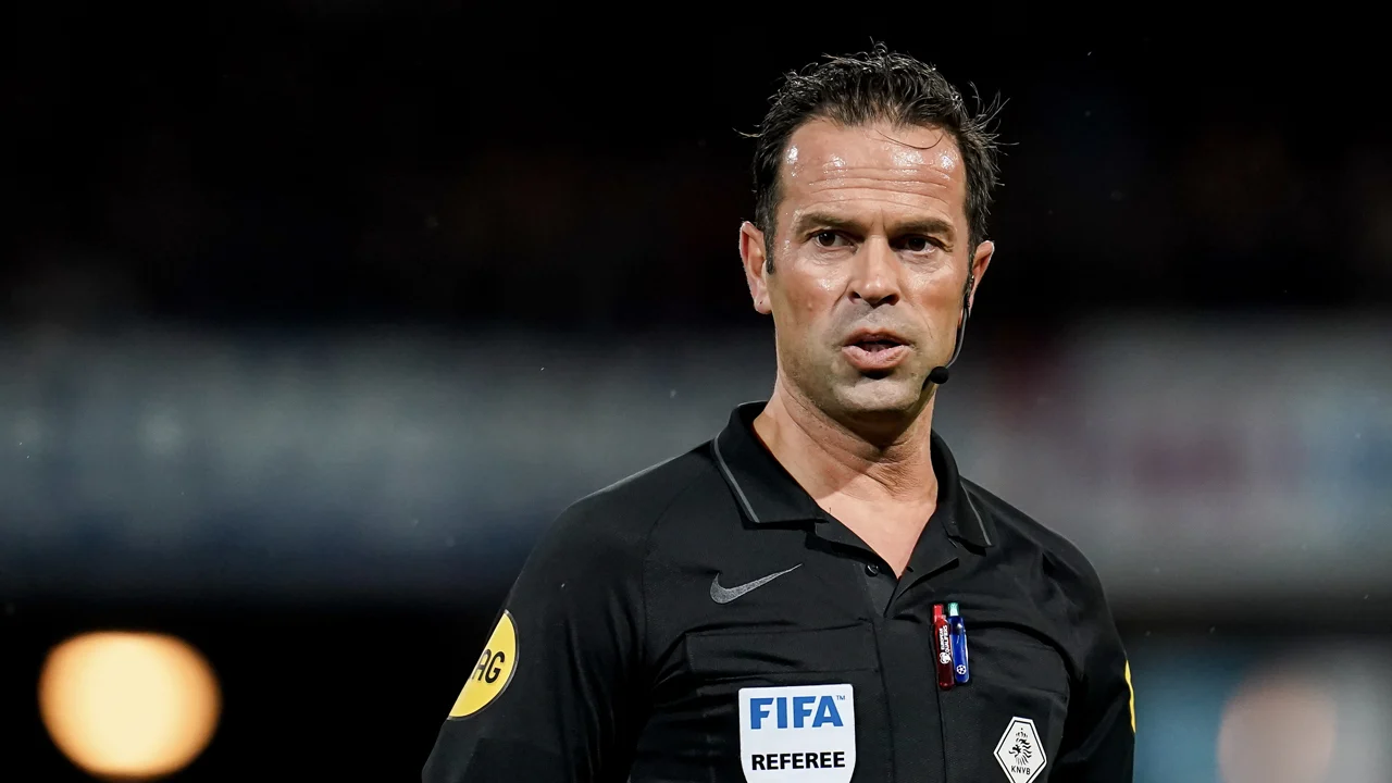 'Was Bas 15 procent minder clownesk geweest, dan was hij een stuk verder gekomen'