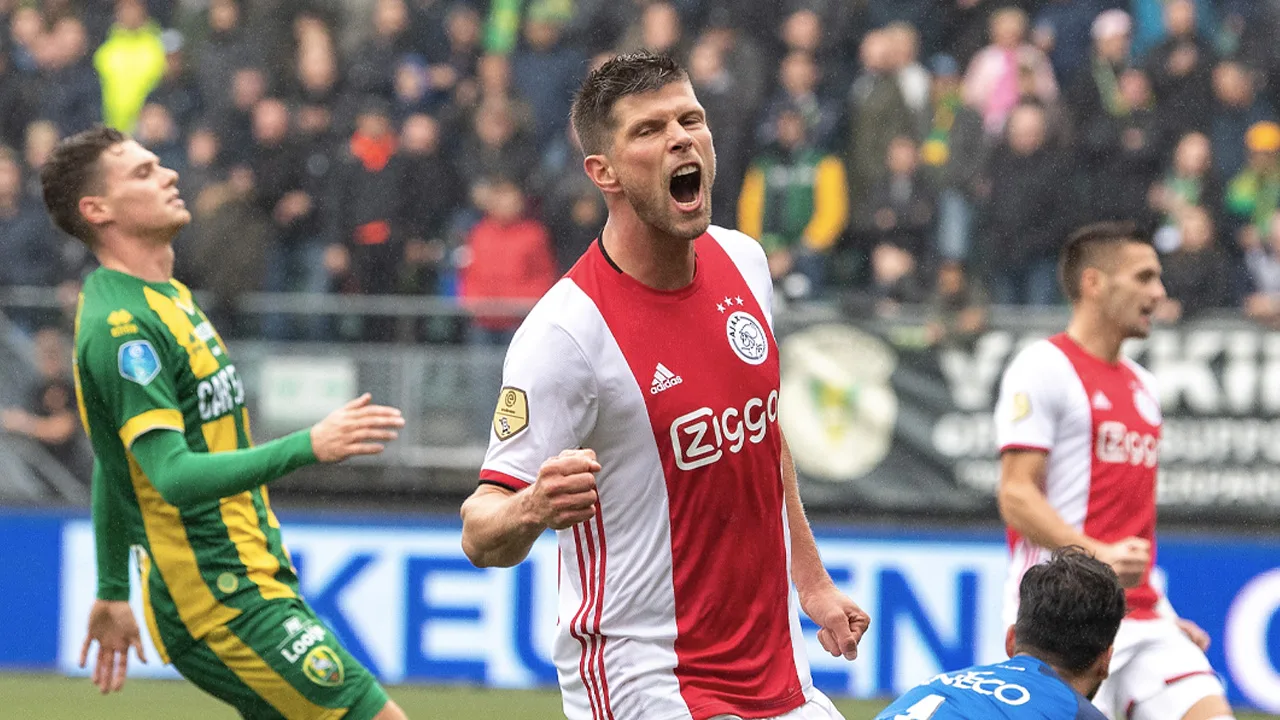 Ajax verslaat ADO Den Haag met 2-0