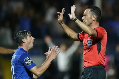 Portugese arbiter voor Oranje tegen België