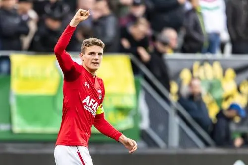 AZ vergroot problemen ADO Den Haag