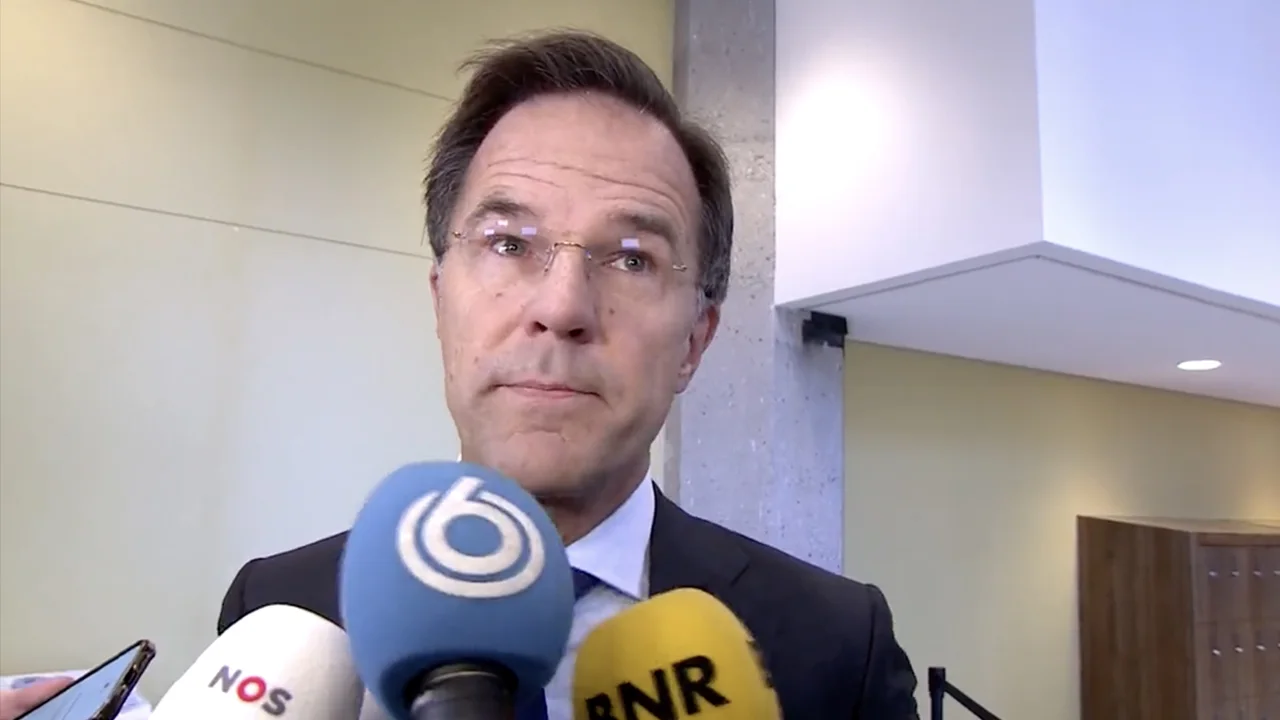 Rutte over delegatie naar Qatar: 'Wij juichen voor het elftal, niet voor de tribunes'