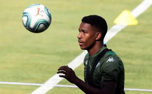 Barcelona haalt talent Junior Firpo van Betis