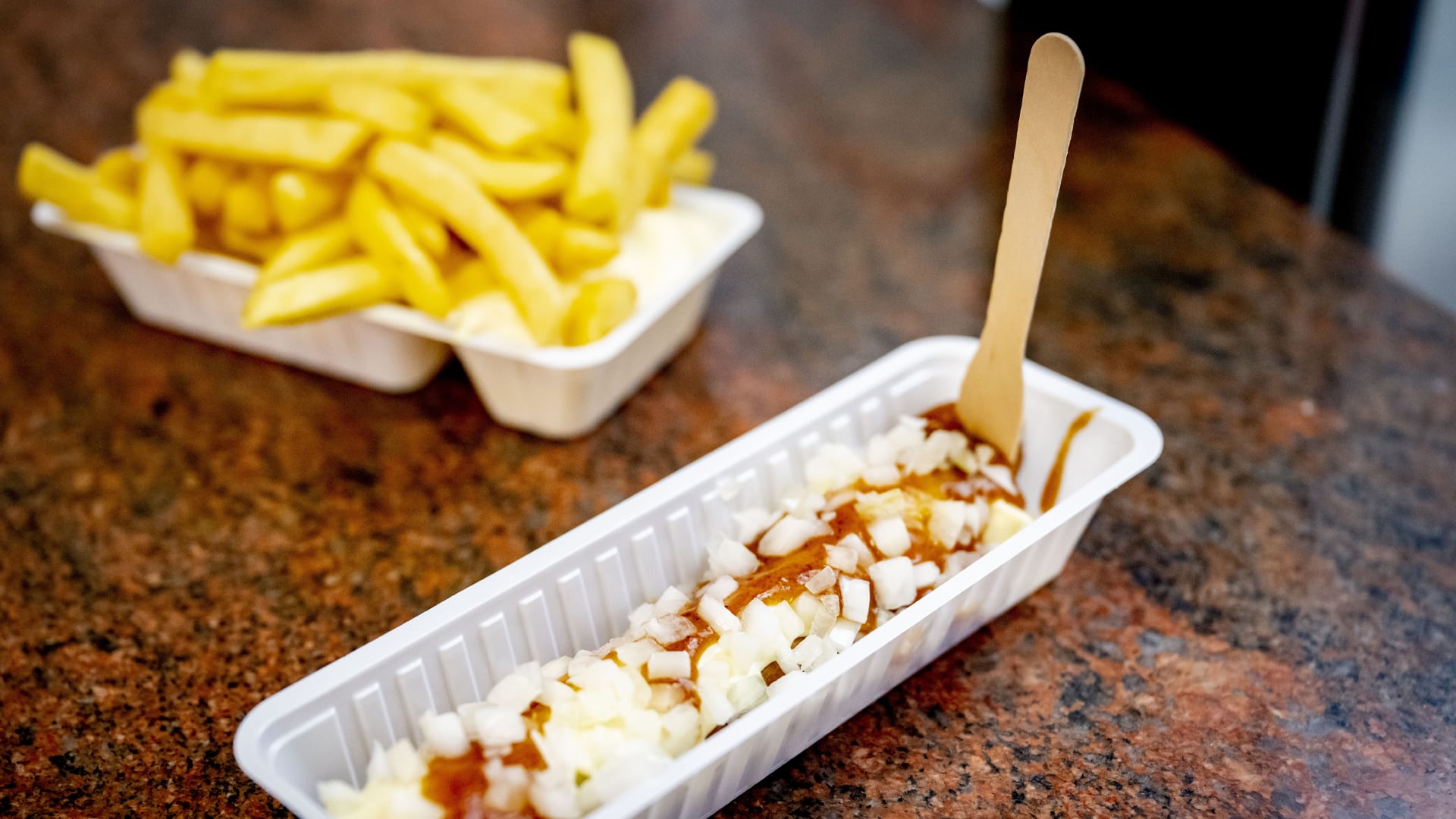 Voor het eerst meer kinderen met obesitas dan met ondergewicht