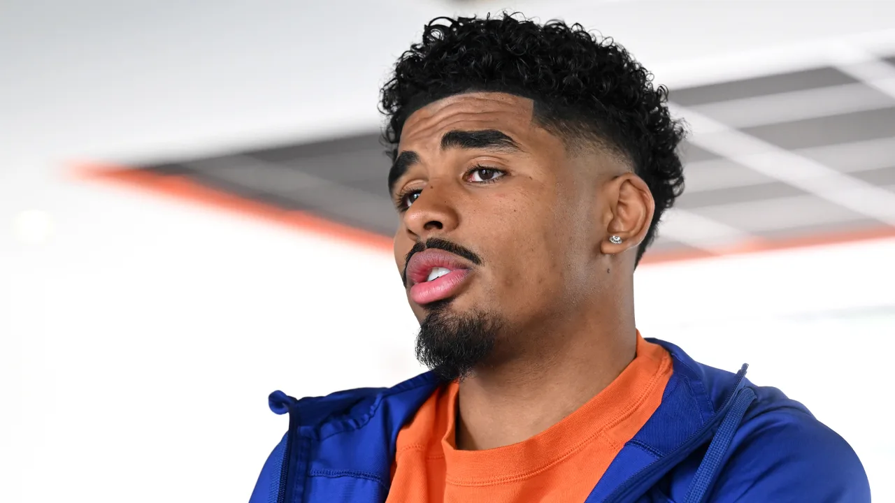 Ronald Koeman roept Ian Maatsen op na afhaken Frenkie de Jong