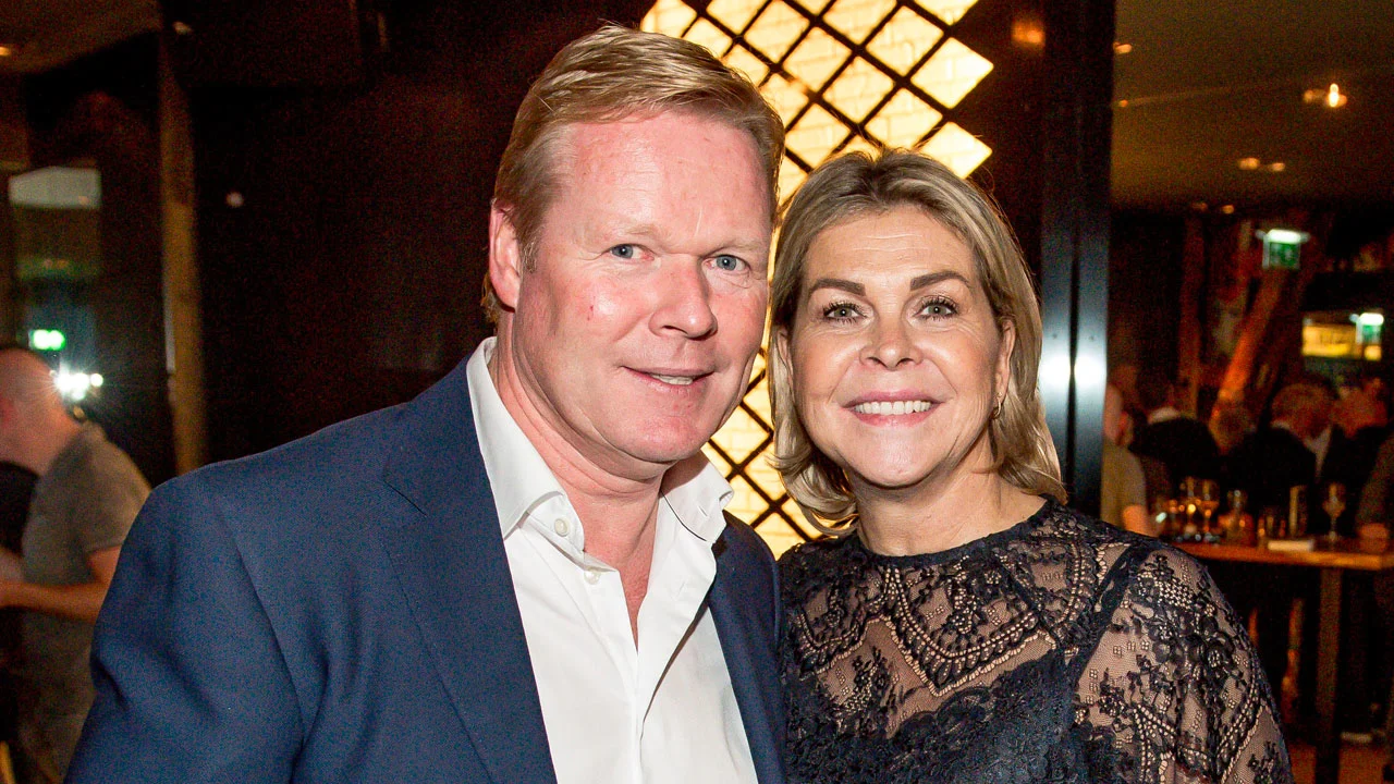 Ronald Koeman geeft update over gezondheid van zijn vrouw: 'We moesten echt duimen'