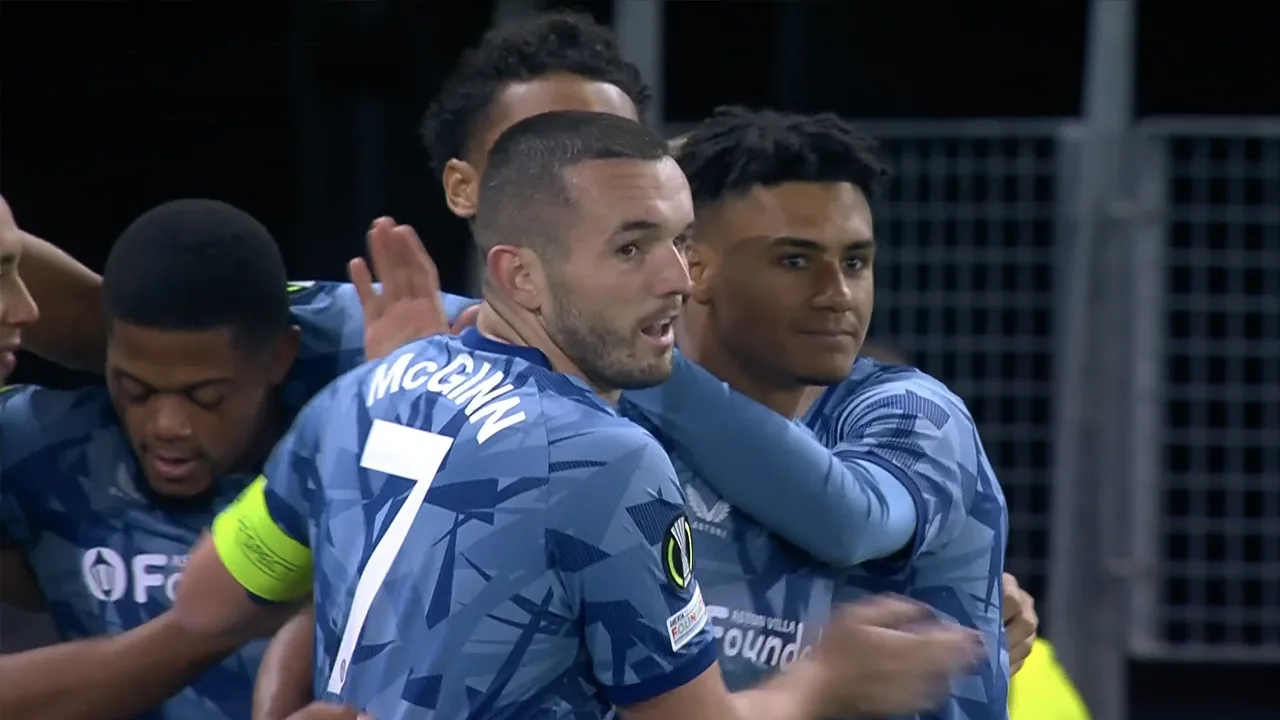 VIDEOGOAL: AZ - Aston Villa 0-3 (Watkins)