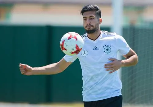 Löw haalt Can bij 'Mannschaft' na afmeldingen