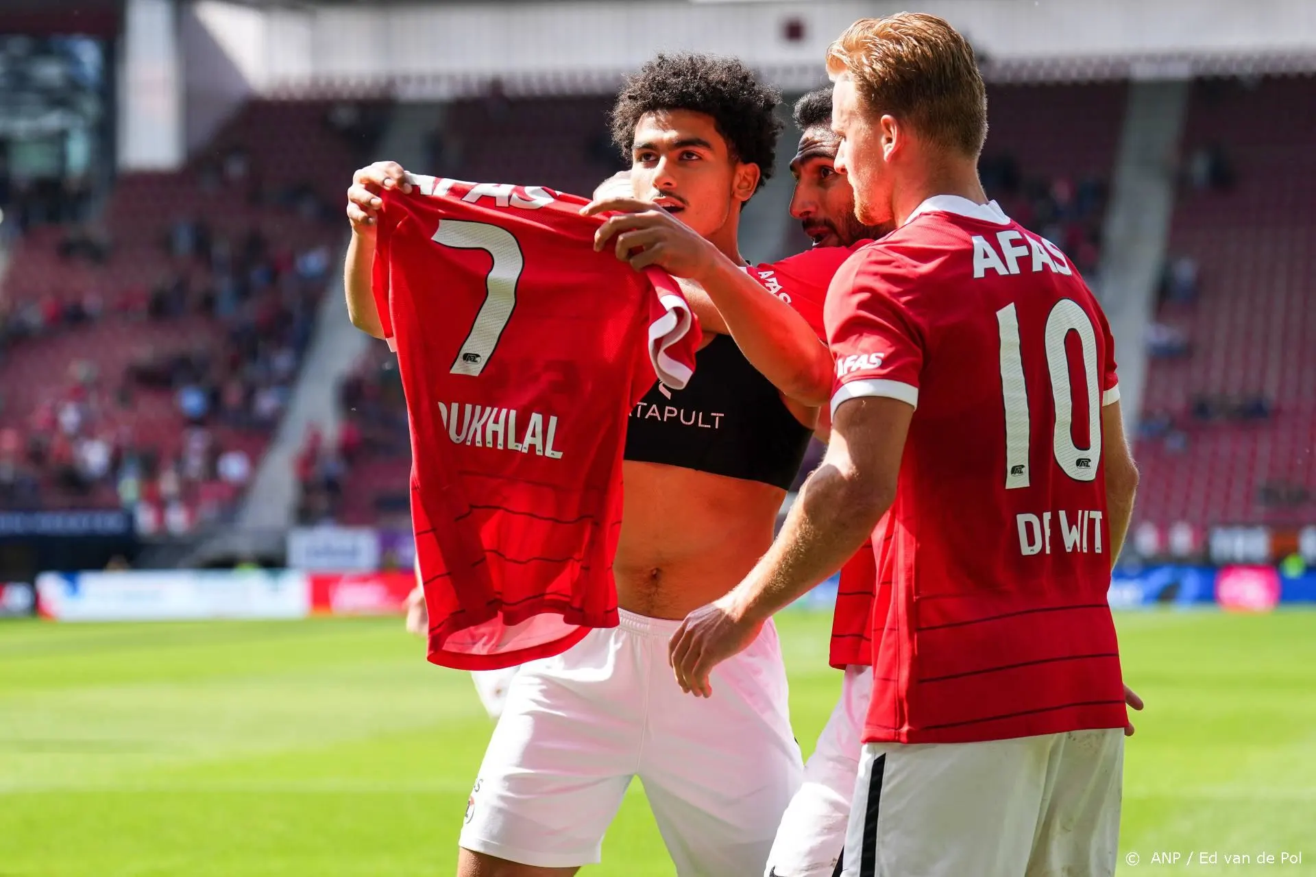 AZ naar finale van play-offs na zege op sc Heerenveen