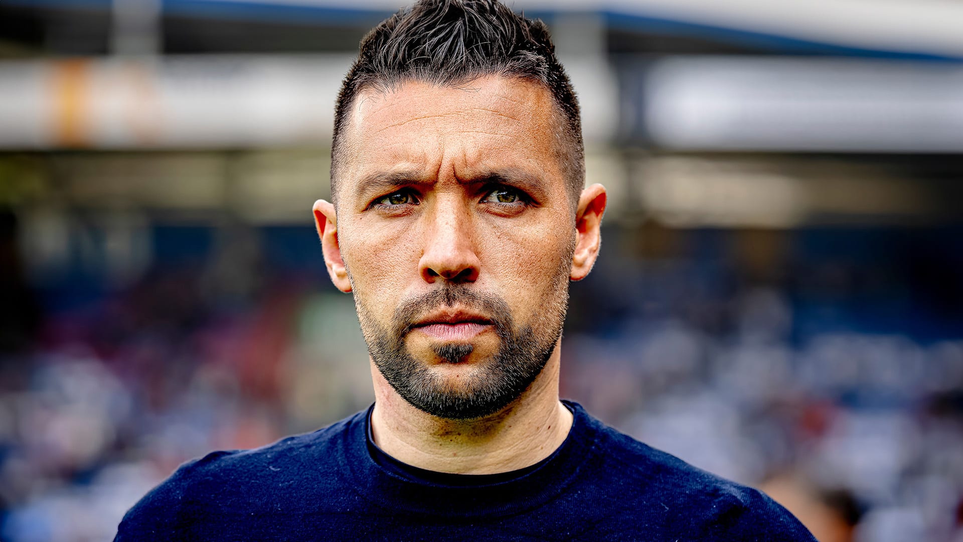 'Vastberaden Farioli overtuigde Ajax-leiding in gesprek van dertig uur van zijn aanstelling'