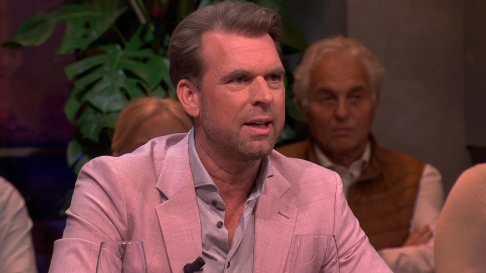 Rutger Castricum spreekt zich uit over voormalig hoofdredacteur DWDD: 'Zij haatte mij'