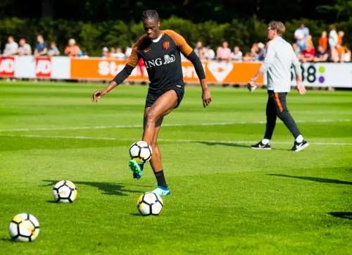 Huddersfield ruim een maand zonder Kongolo