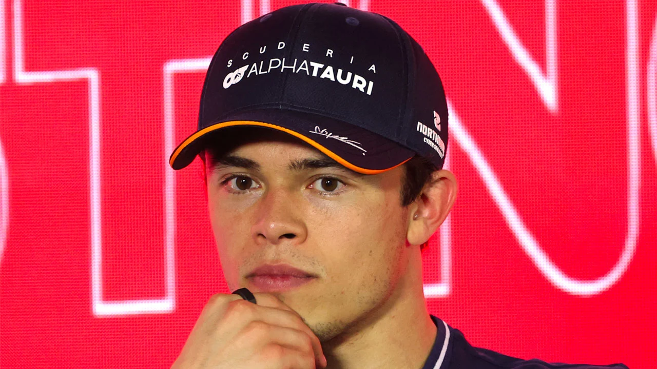 'Nyck de Vries kreeg al na 11 testrondes van Daniel Ricciardo ontslag'