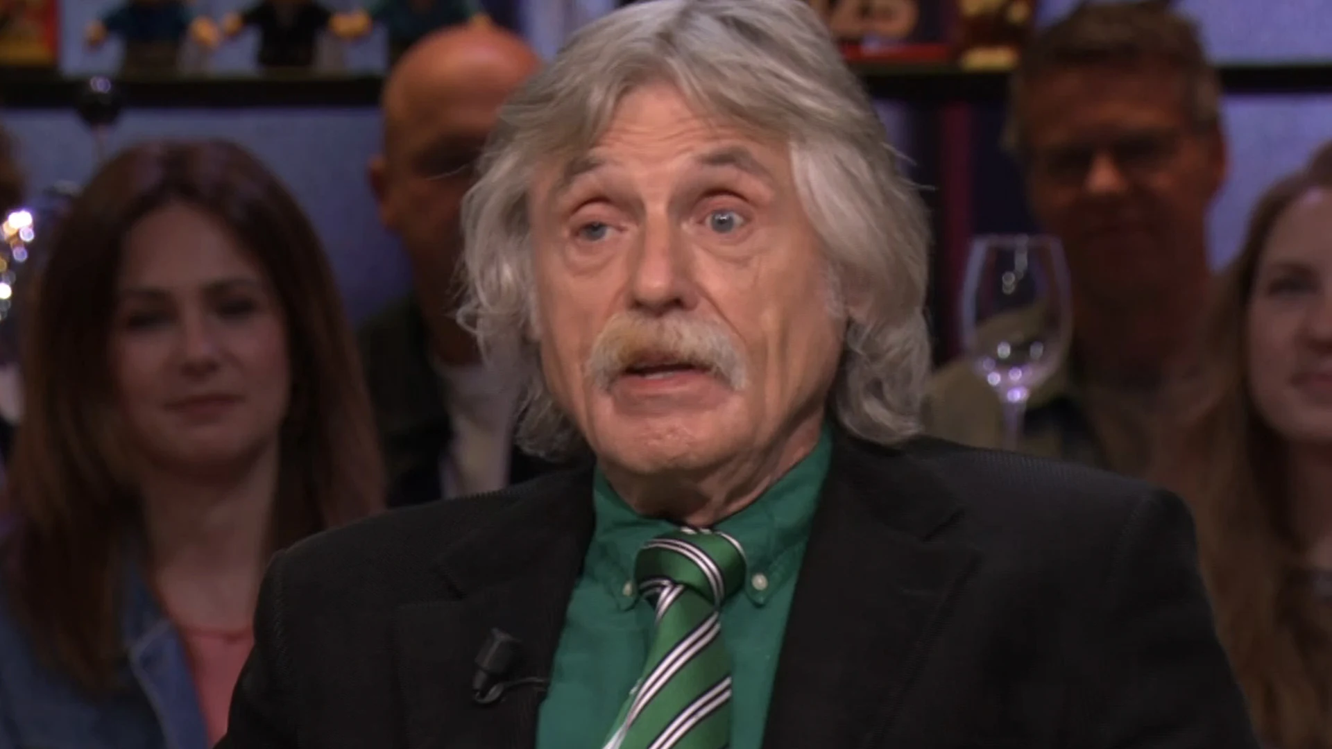 Johan Derksen moet niets hebben van beoogde tafelgast: 'Wat zij doet, vind ik verderfelijk!'