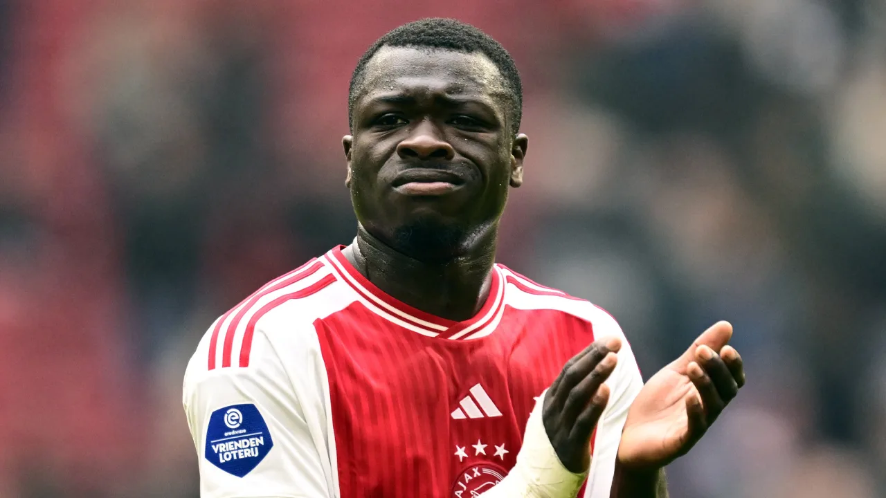 Brobbey ziet PSV als grotere vijand dan Feyenoord: 'Ik mag ze gewoon niet'