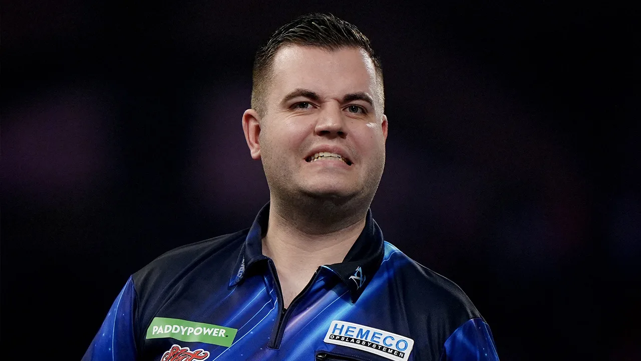 Niels Zonneveld strandt op WK darts tegen als vijfde geplaatste Jonny Clayton
