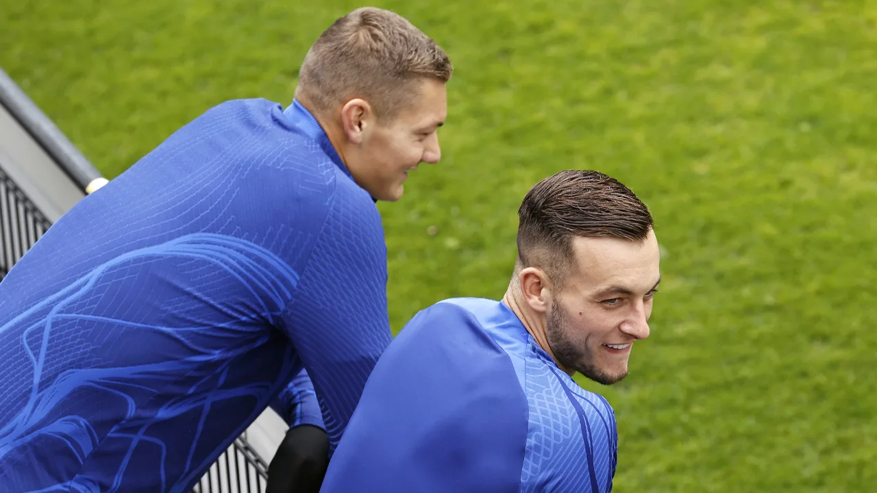 Bijlow en Scherpen melden zich bij Oranje om te oefenen op strafschoppen