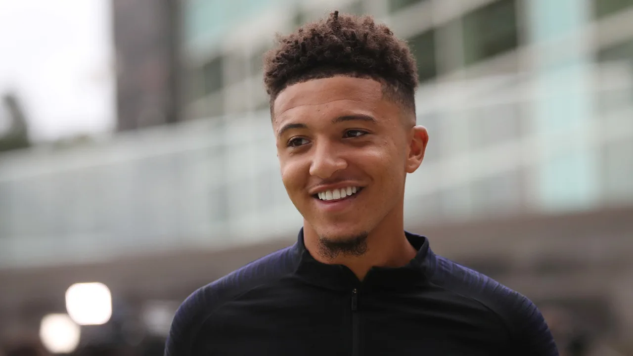 Liverpool mengt zich in strijd om Sancho