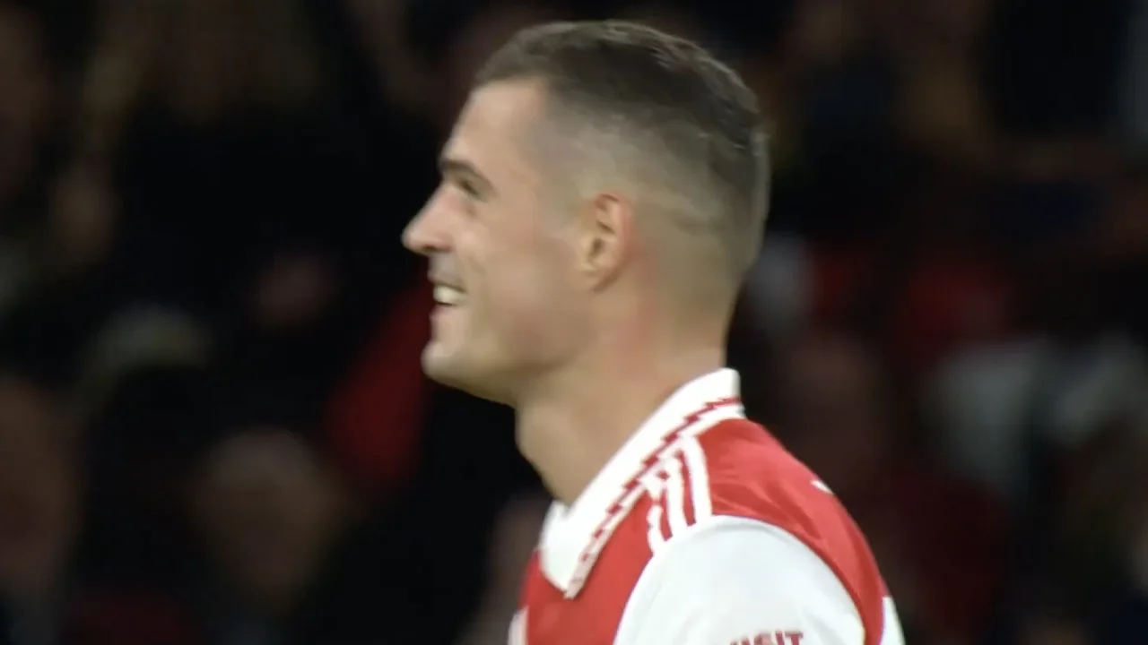 VIDEOGOAL: Arsenal - PSV 1-0 (Xhaka)