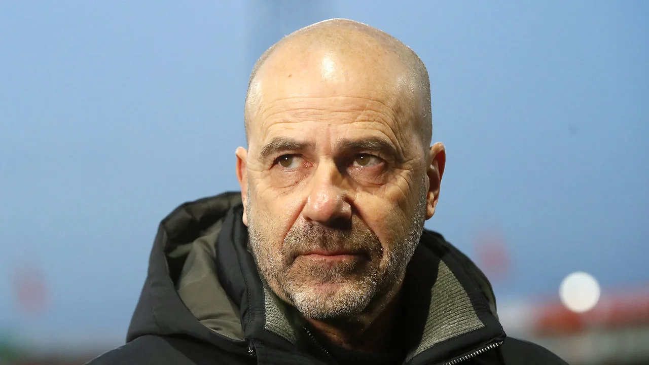 'Bij ieder beursgenoteerd bedrijf was Peter Bosz er al uitgeschopt!'