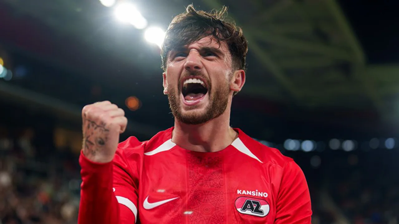 AZ boekt tegen Heerenveen grootste zege ooit in Eredivisie