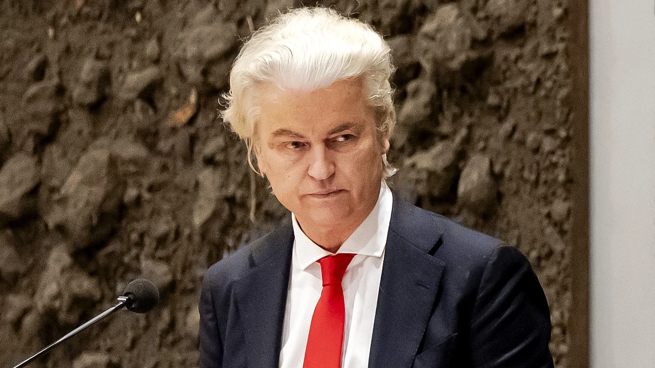 PVV daalt verder in peiling; VVD en GroenLinks-PvdA stijgen