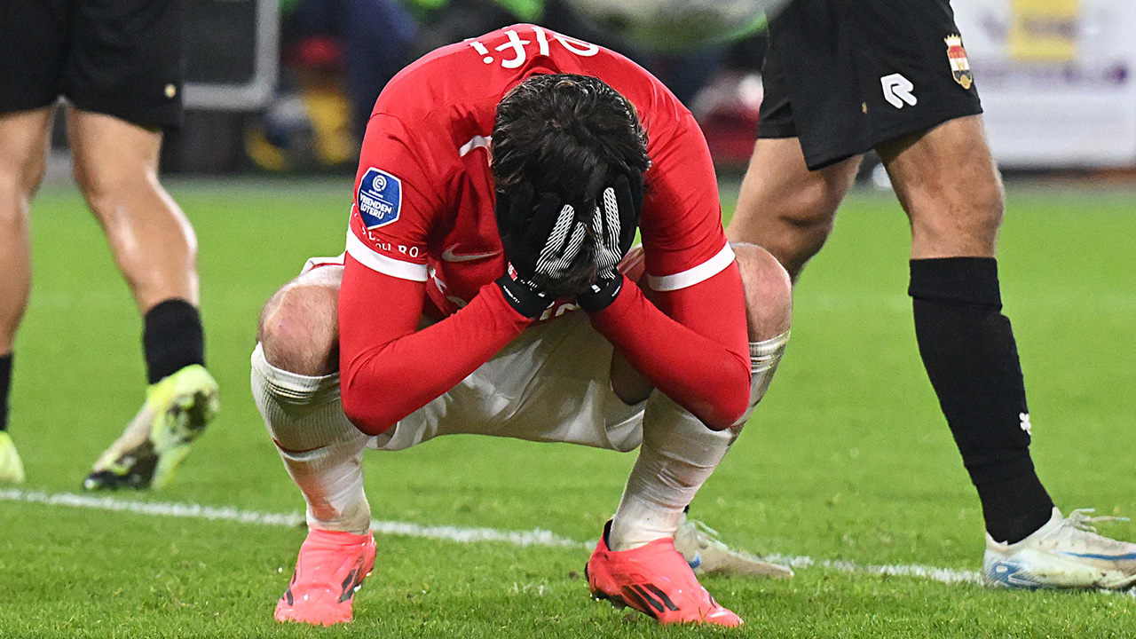 AZ lijdt tegen Willem II vijfde nederlaag in zes Eredivisieduels