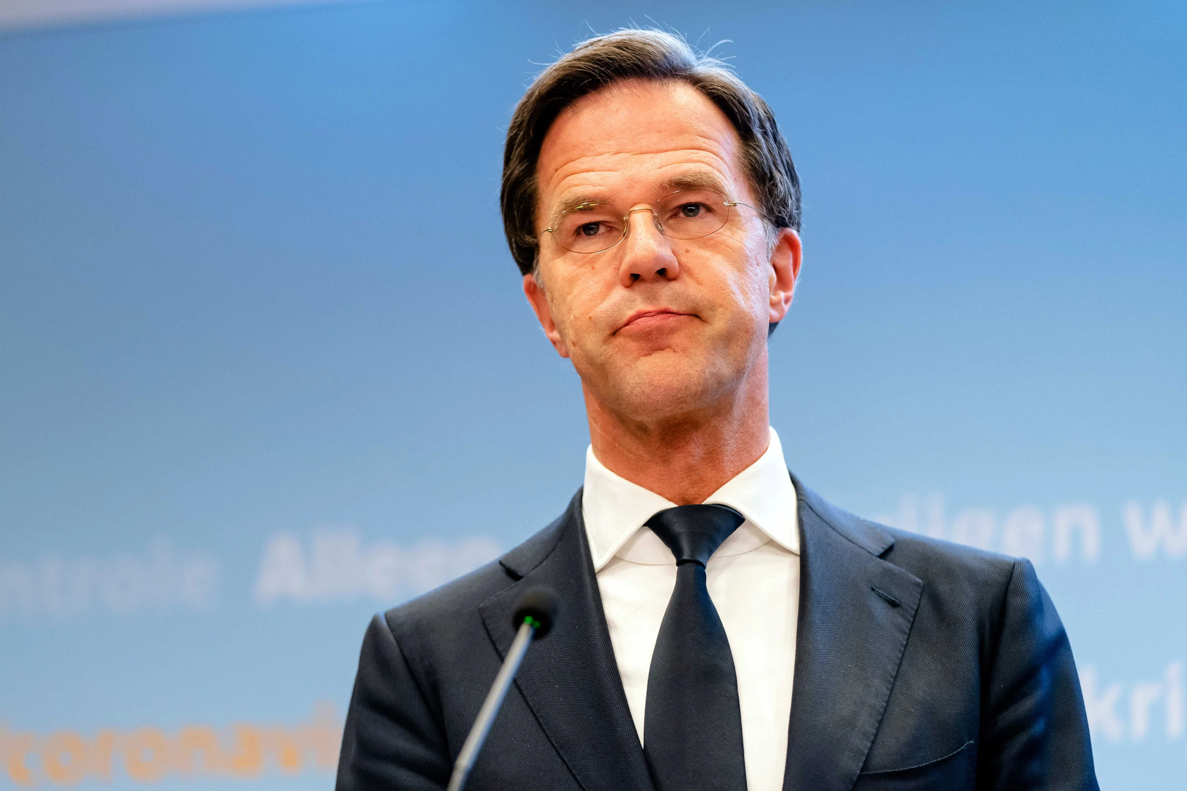 'Als Rutte dinsdag al kleine cadeautjes mag uitdelen, staat het voetbal niet vooraan'