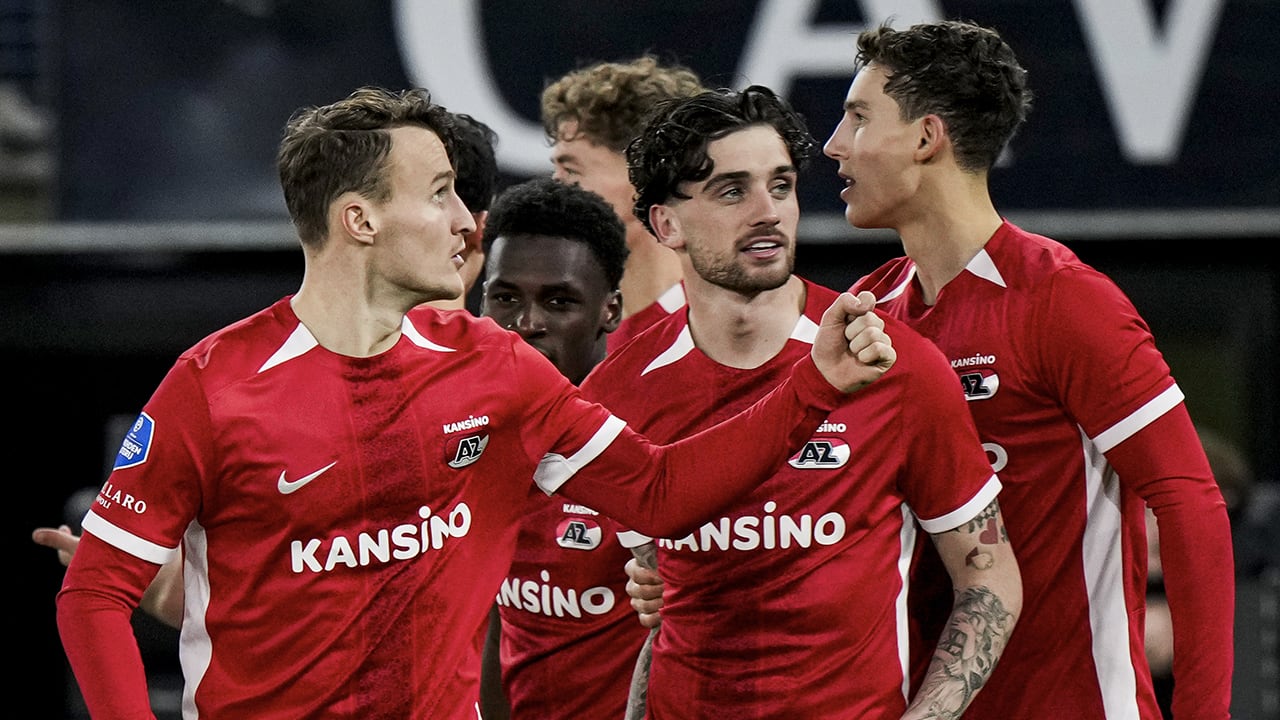 AZ klopt FC Twente en neemt vijfde plaats in Eredivisie over