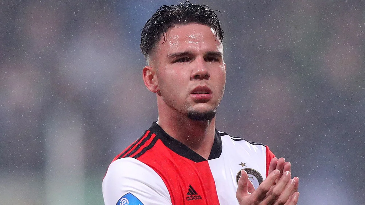 FC Twente huurt Verdonk van Feyenoord
