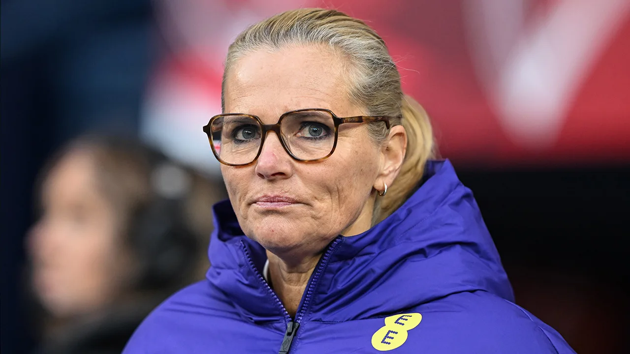 'Sarina Wiegman kan zo bij Ajax aan de slag'