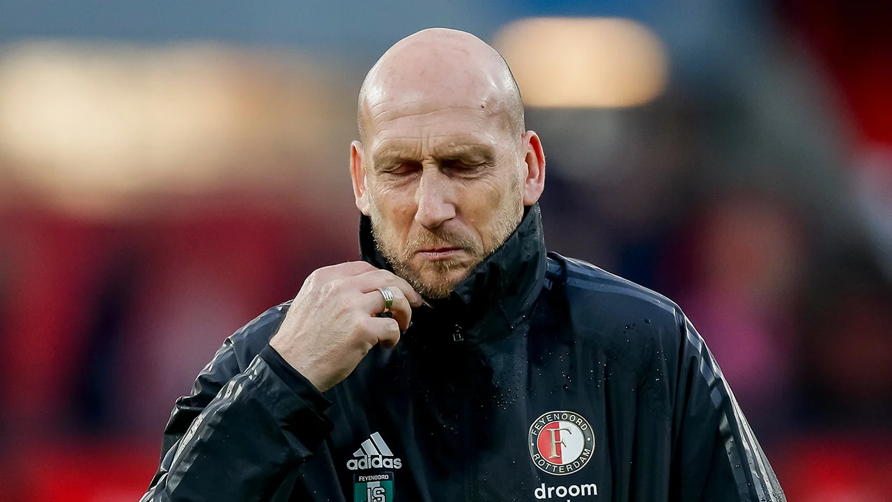 Feyenoord maakt bijna 6 miljoen euro verlies