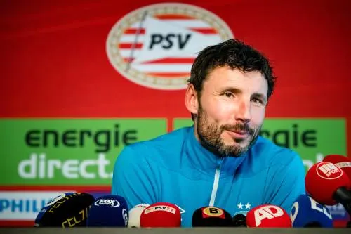 Van Bommel blij met interne competitie