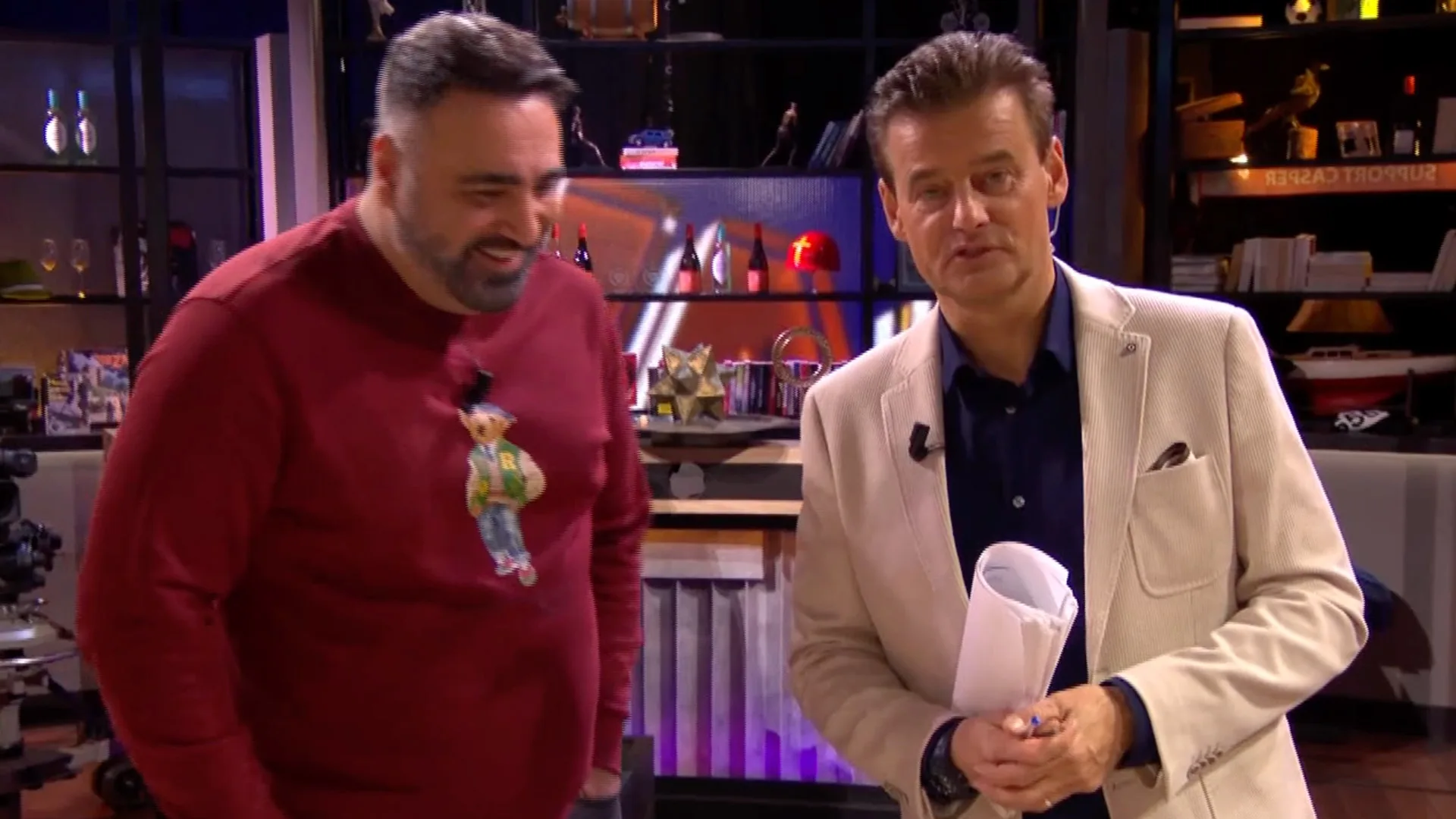 Wilfred biedt In de Wandelgangen zijn excuses aan: 'Mevrouw Van der Plas, sorry!'