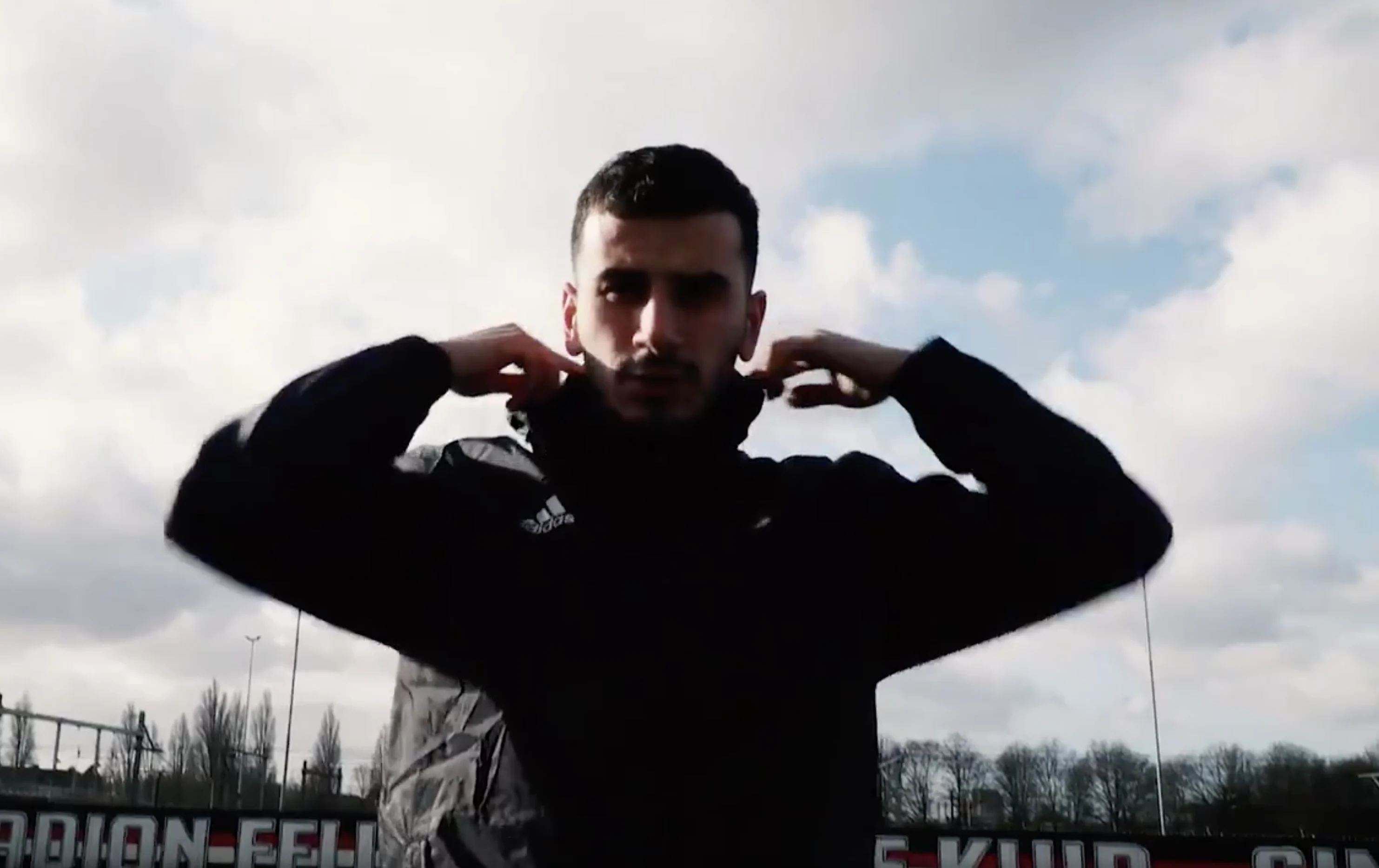 OFFICIEEL: Feyenoord huurt Oguzhan Özyakup