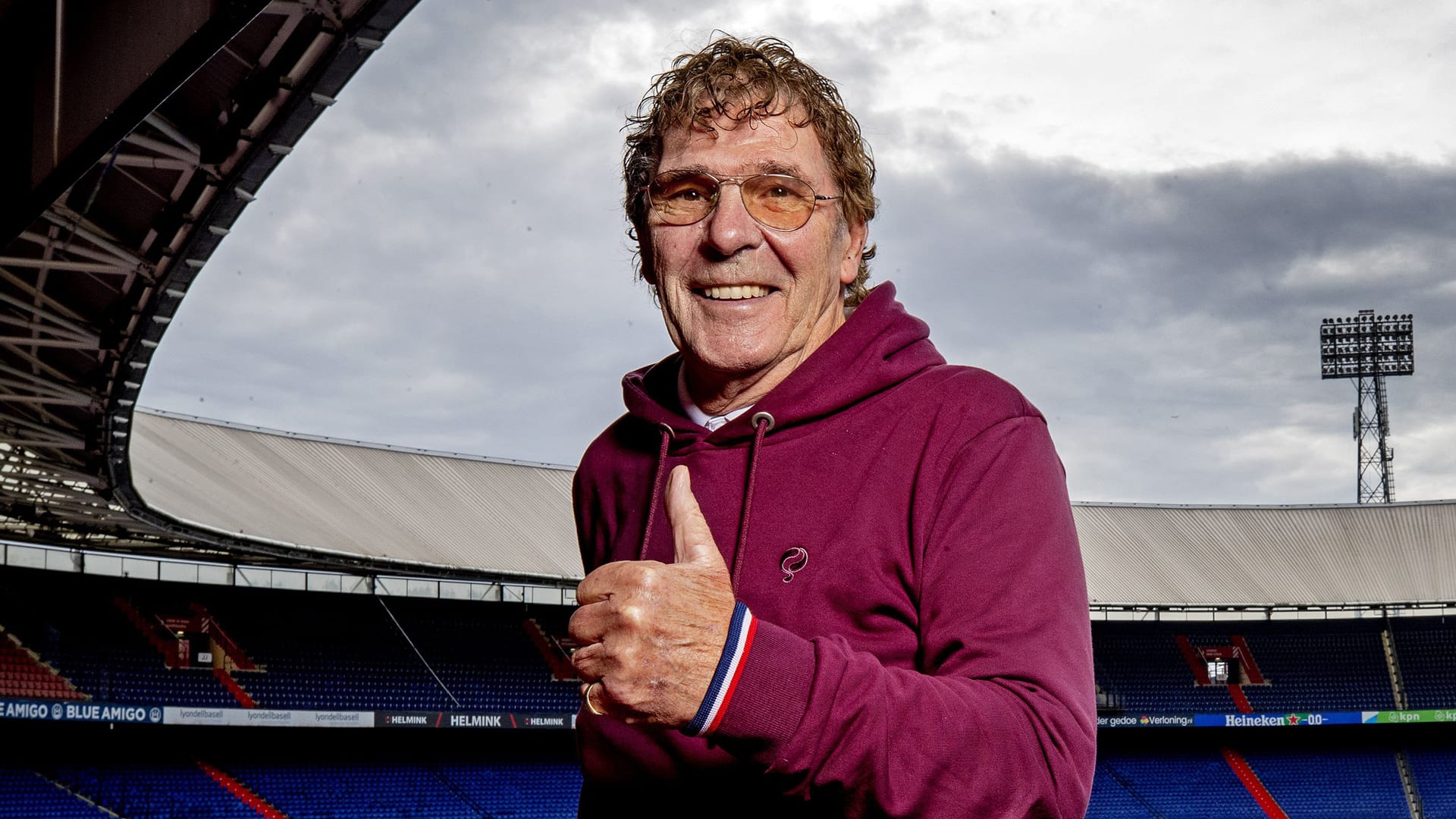 Willem van Hanegem gelooft in Feyenoorder: 'Ik sluit niet uit dat hij de top nog kan bereiken'