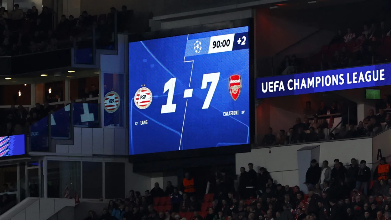 PSV betaalt alle tickets van uitfans die aanwezig zijn bij return tegen Arsenal