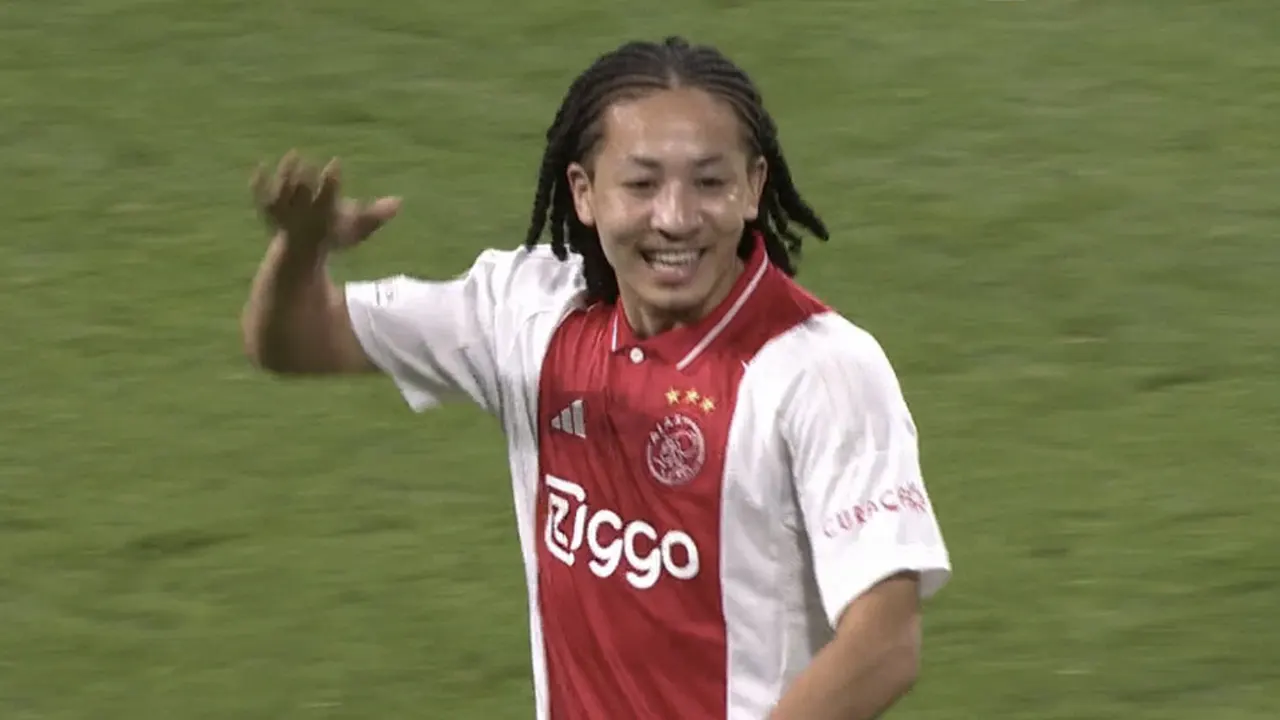 Videogoal: Ajax op voorsprong tegen Besiktas dankzij Kian Fitz-Jim 