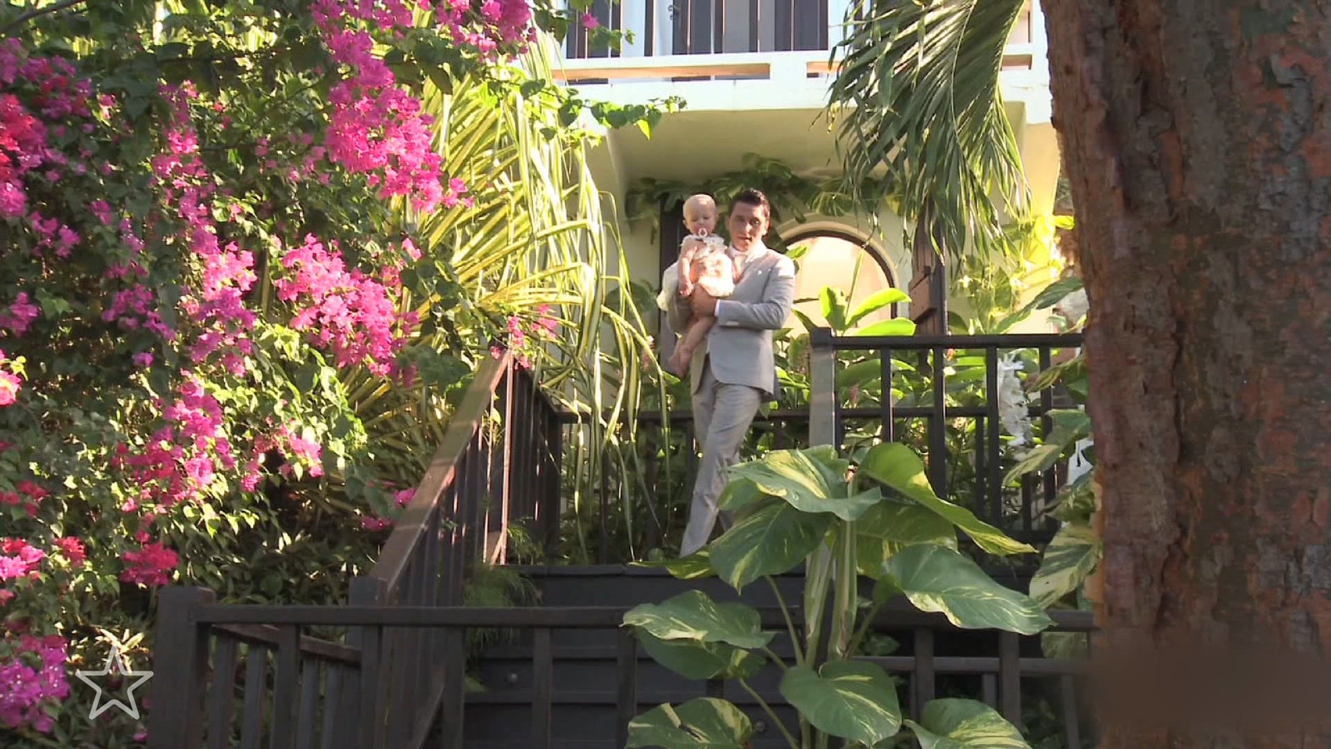 Beelden van het huwelijk van Jan Smit en Liza Plat in 2011